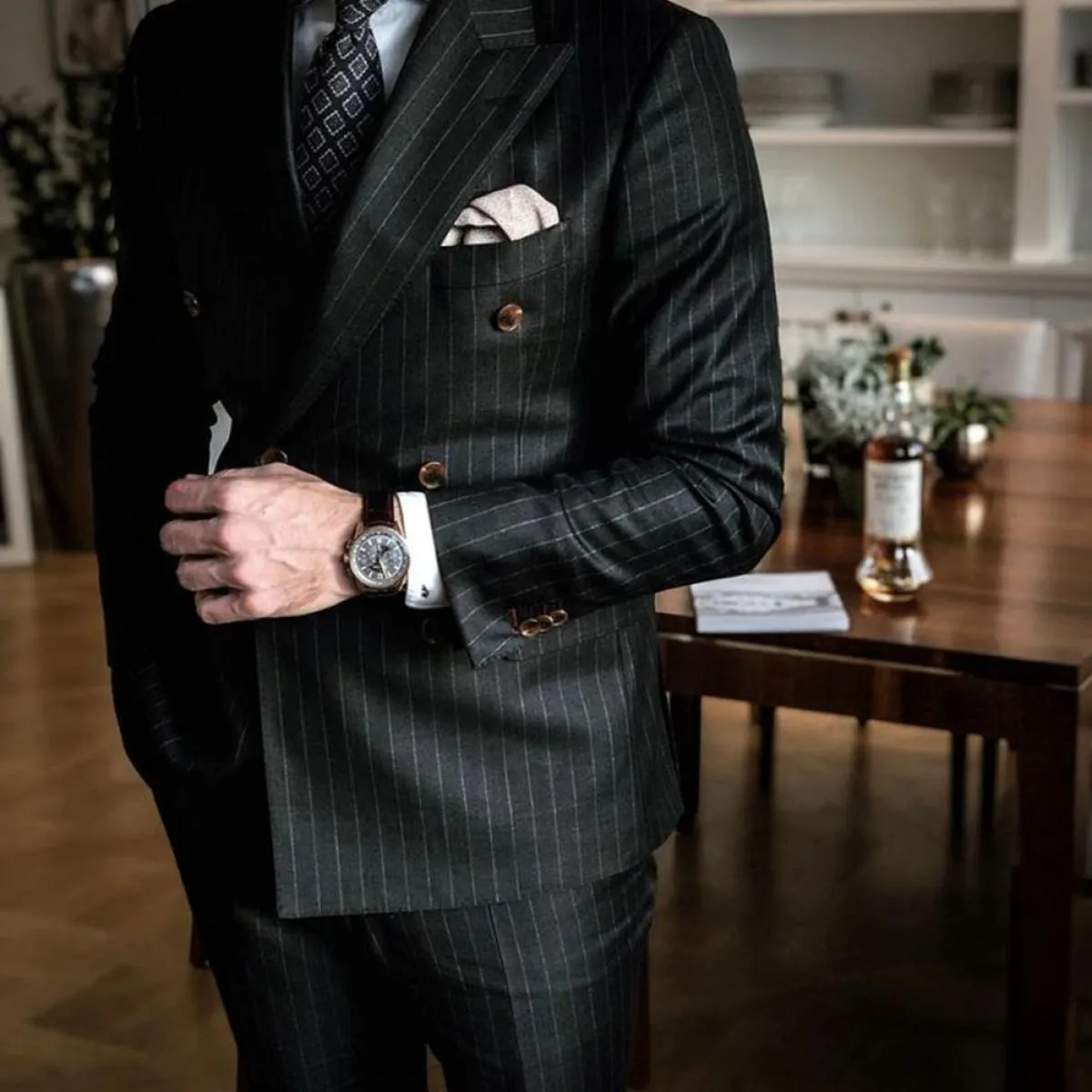 2023 Abiti da uomo a righe nere Blazer doppiopetto Ultimi disegni di mutande da cappotto Slim Fit Smoking da 2 pezzi Custom Made
