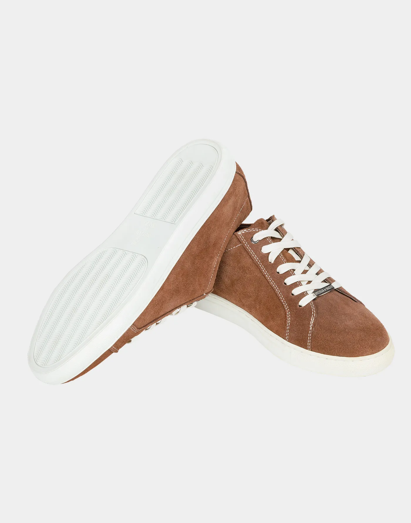 Beige suede sneaker