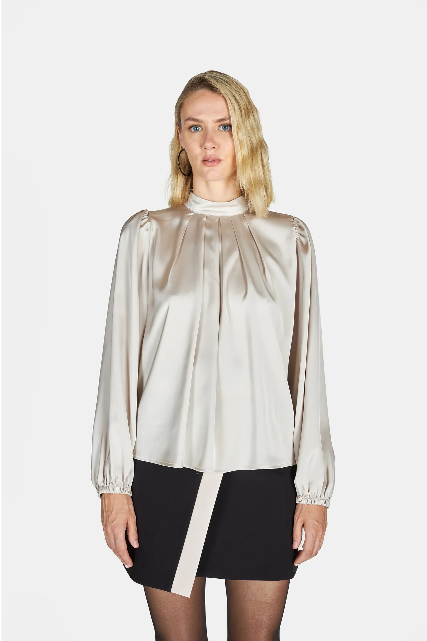 Blusa raso