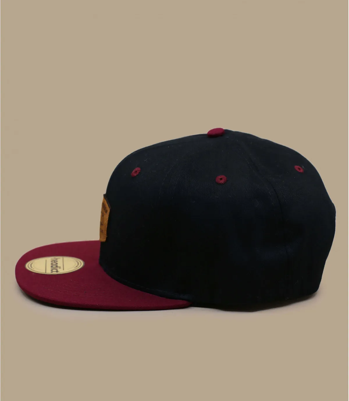   bordeaux snapback combi nero     Snapback Combi Bay Window black burgundy     
