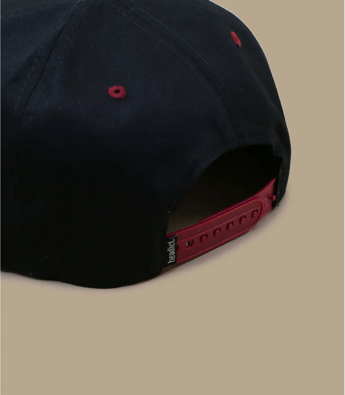   bordeaux snapback combi nero     Snapback Combi Bay Window black burgundy     