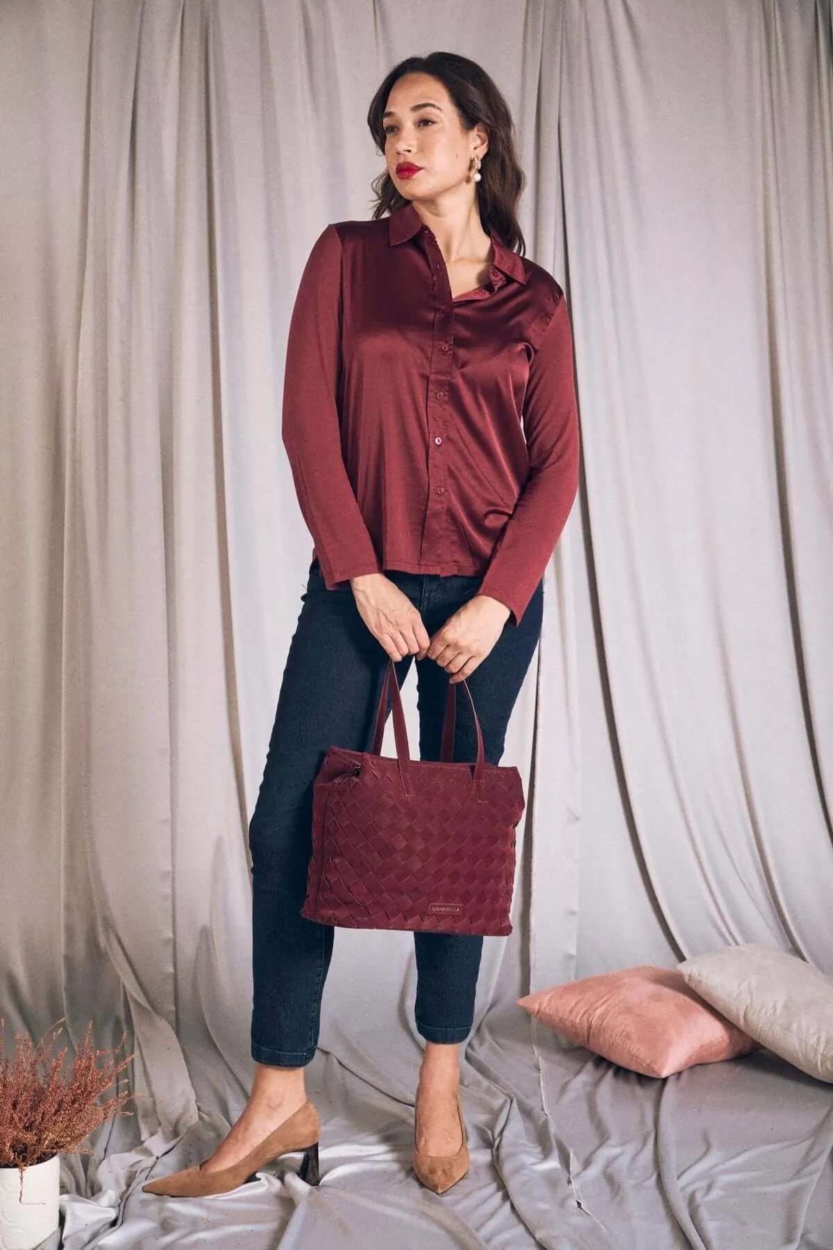 Camicia combinata a maniche lunghe in raso e jerse BURGUNDY