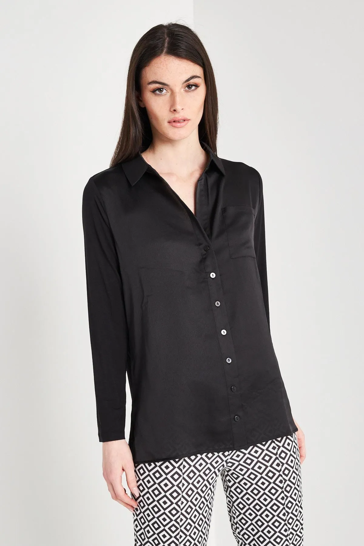 CAMICIA IN RASO NERO