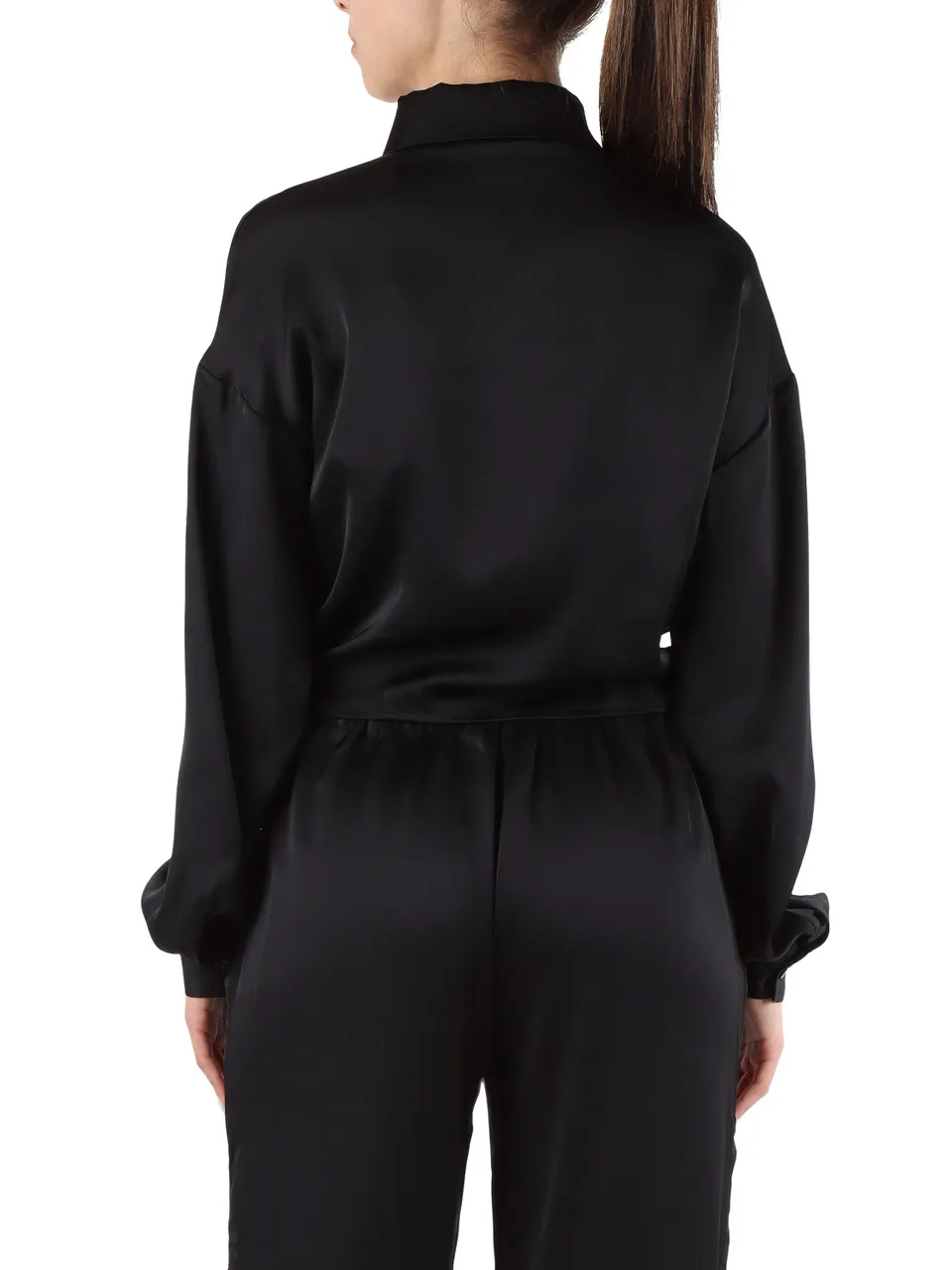 Camicia in satin con nodo frontale
