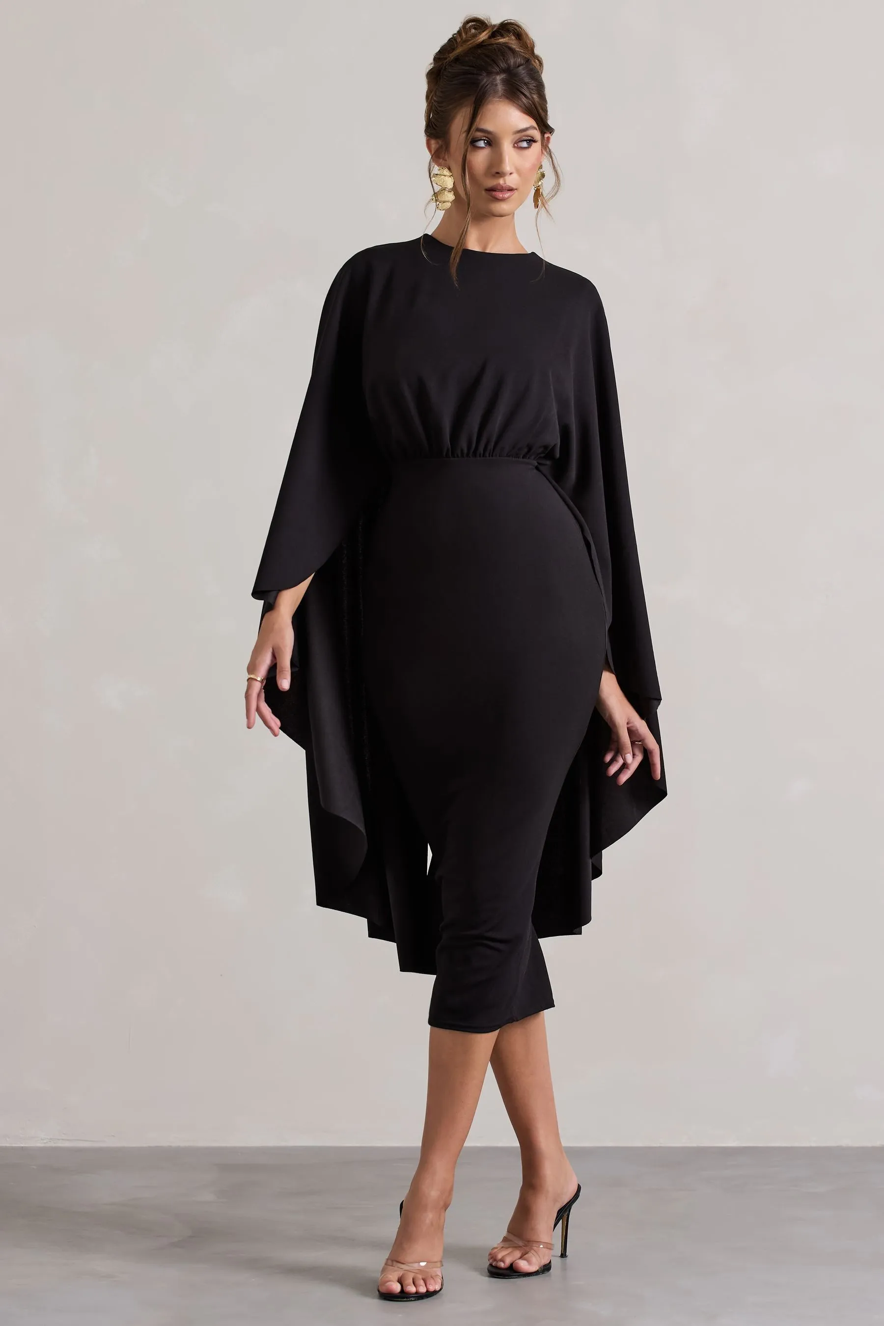 Club L London - Tranquility - Abito midi arricciato con mantella