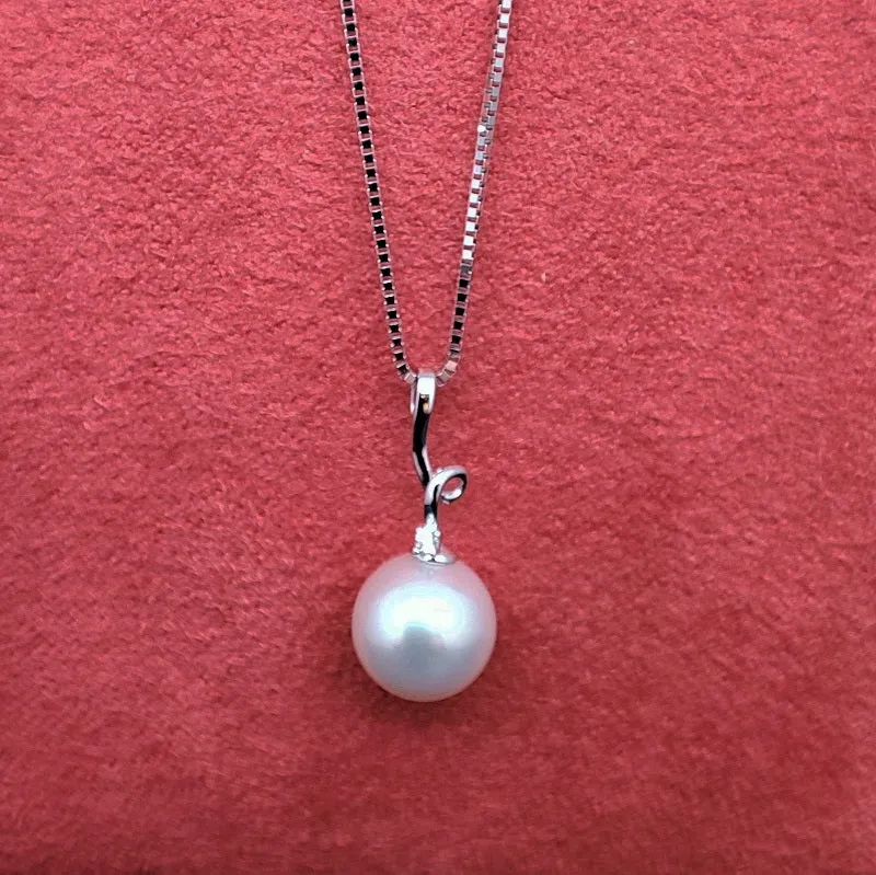 Collana DonnaOro con pendente in Oro bianco 18kt Diamante e Perla ALFA
