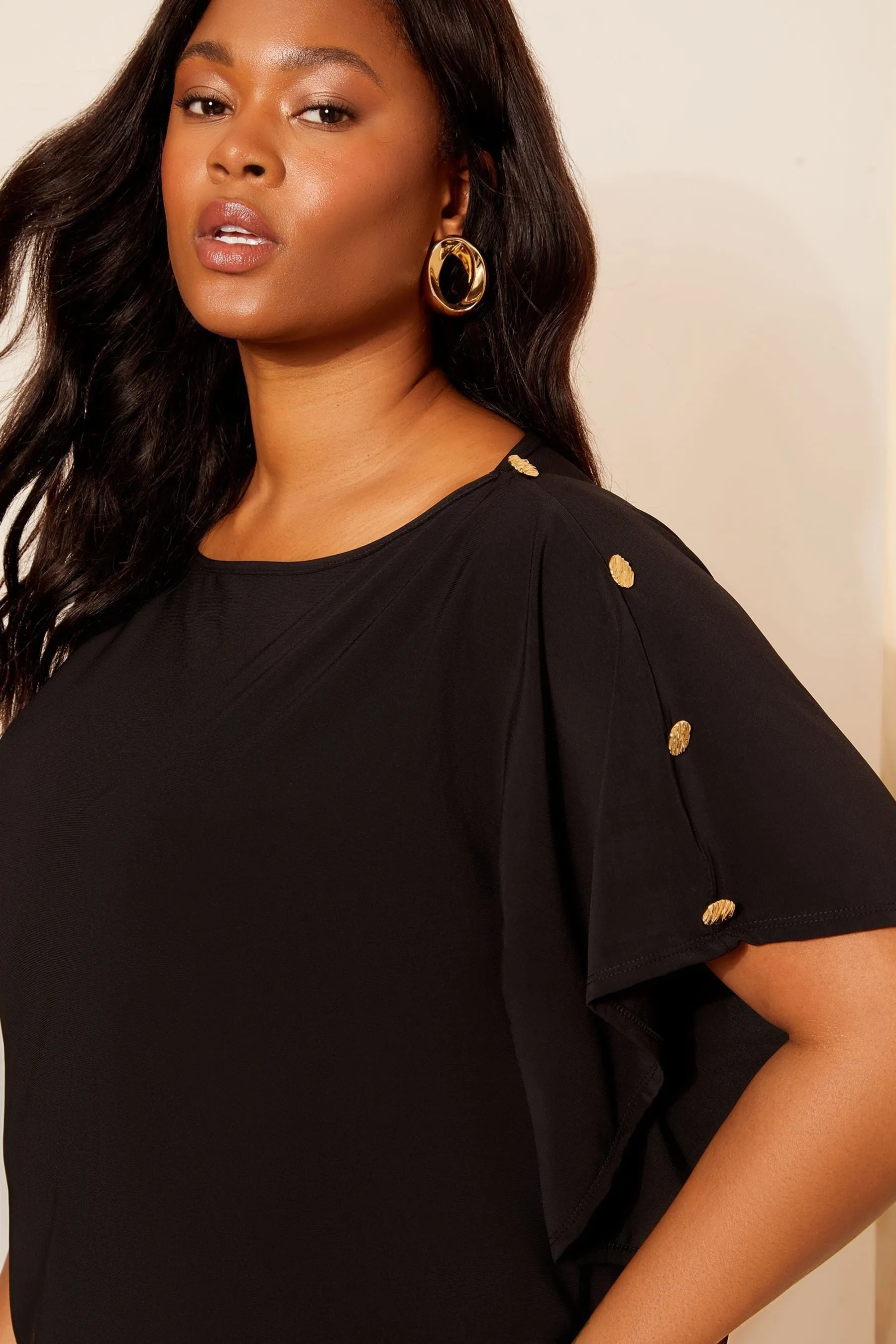 Curves Like These - Mantella in jersey con bottoni