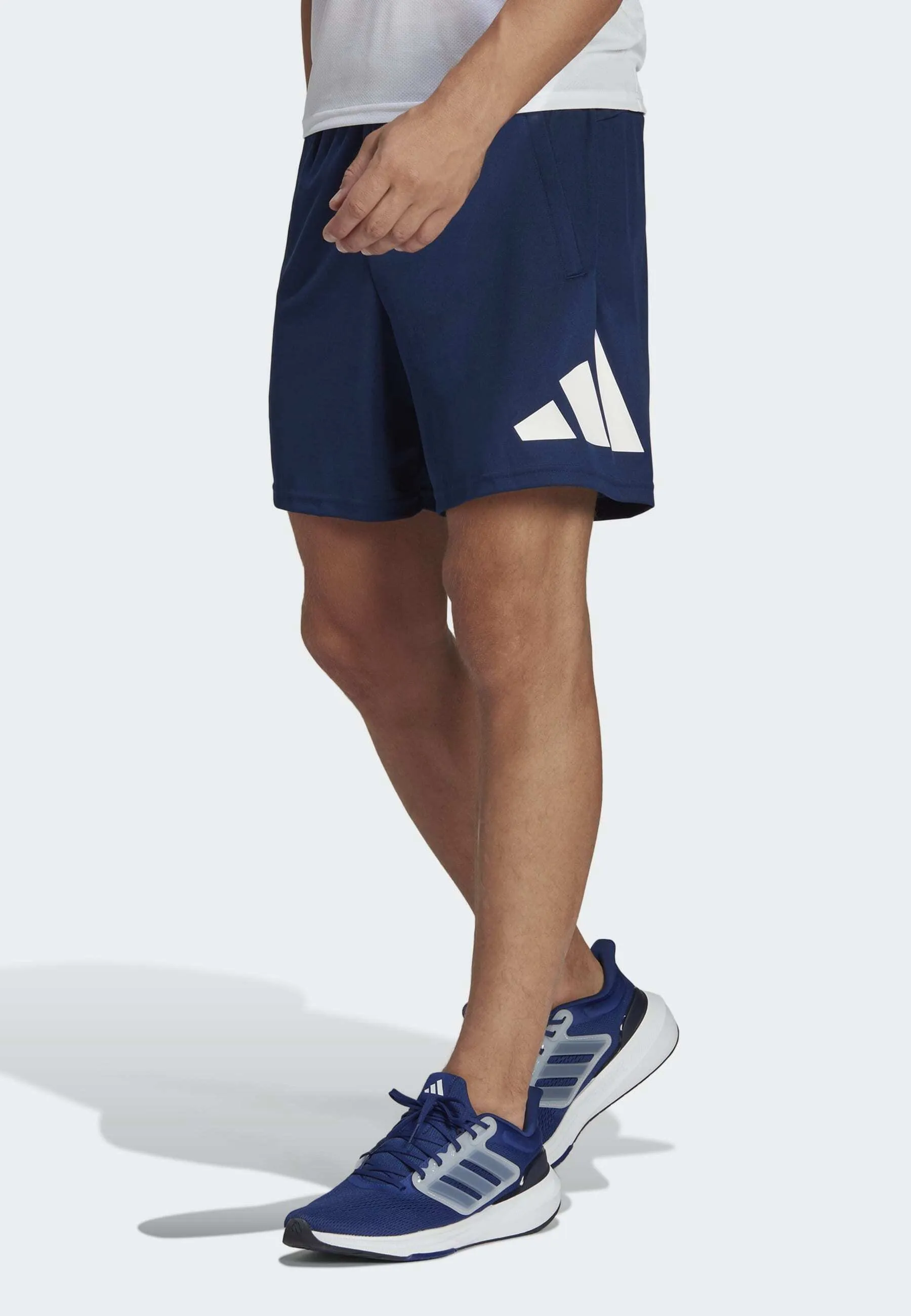 ESSENTIALS - Pantaloncini sportivi