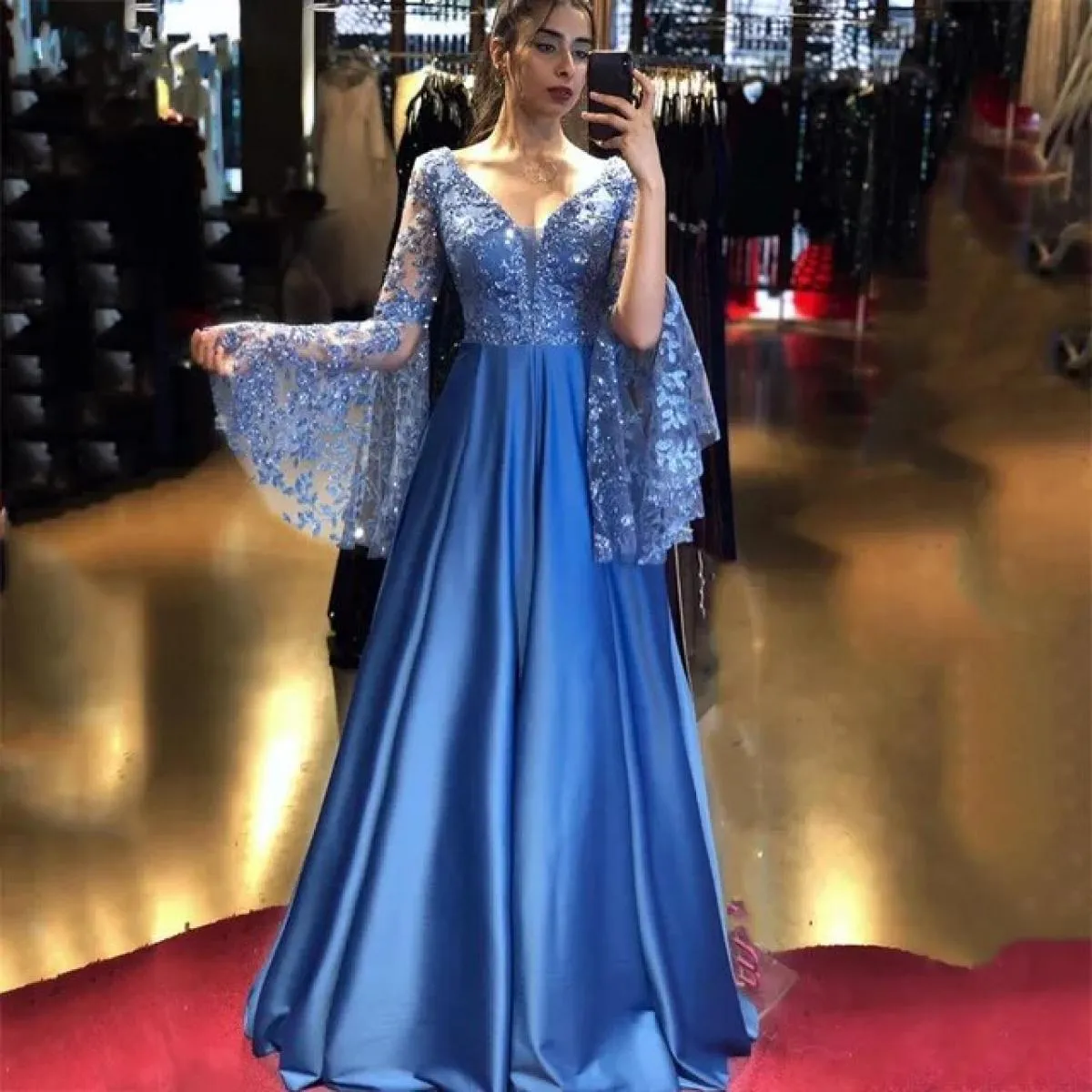 Fortunato blu royal con applicazioni di paillettes abiti da sera maniche lunghe a tromba in raso una linea lucida abiti da ballo
