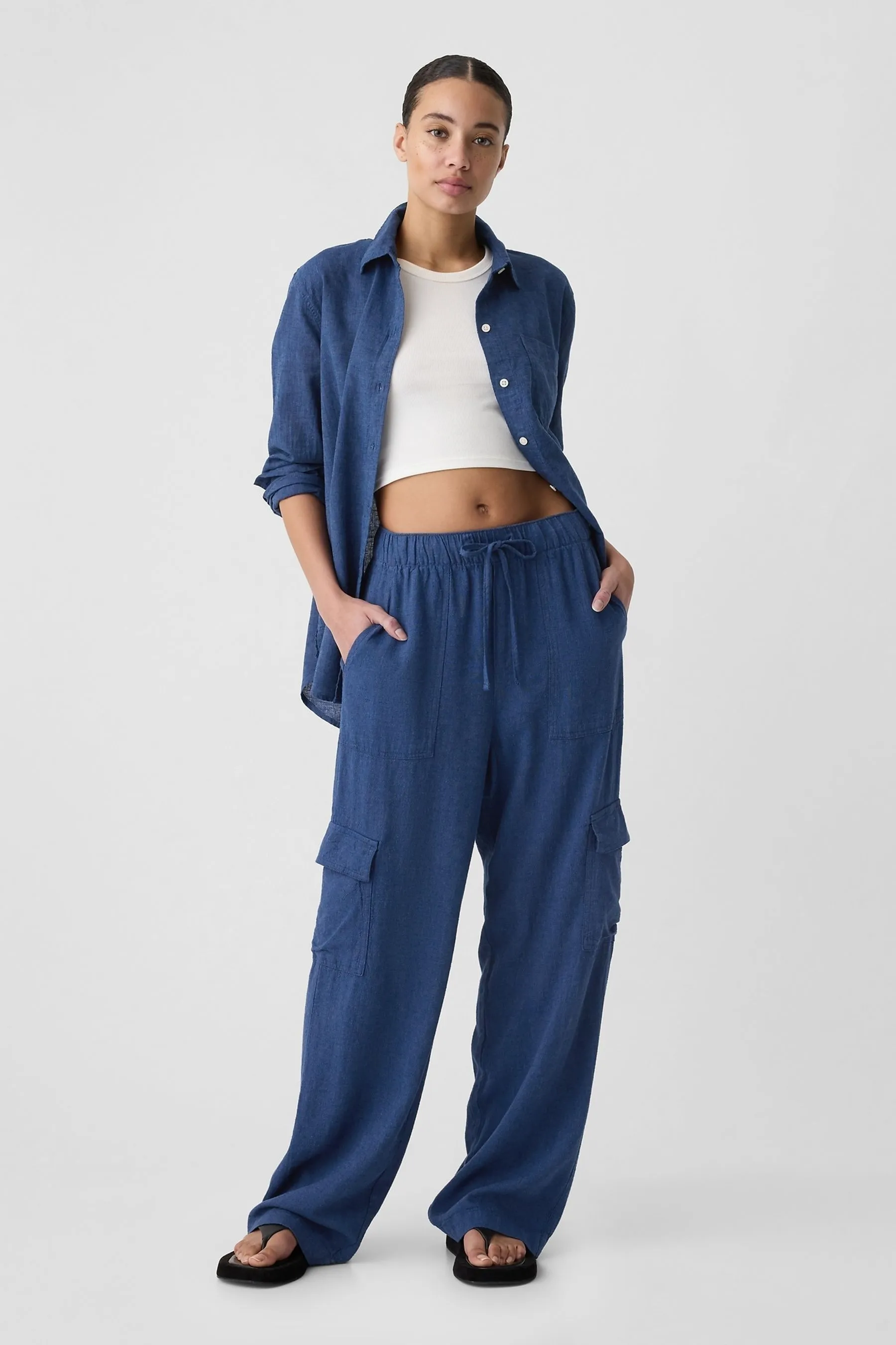 Gap - Pantaloni cargo in lino Blend con fondo ampio