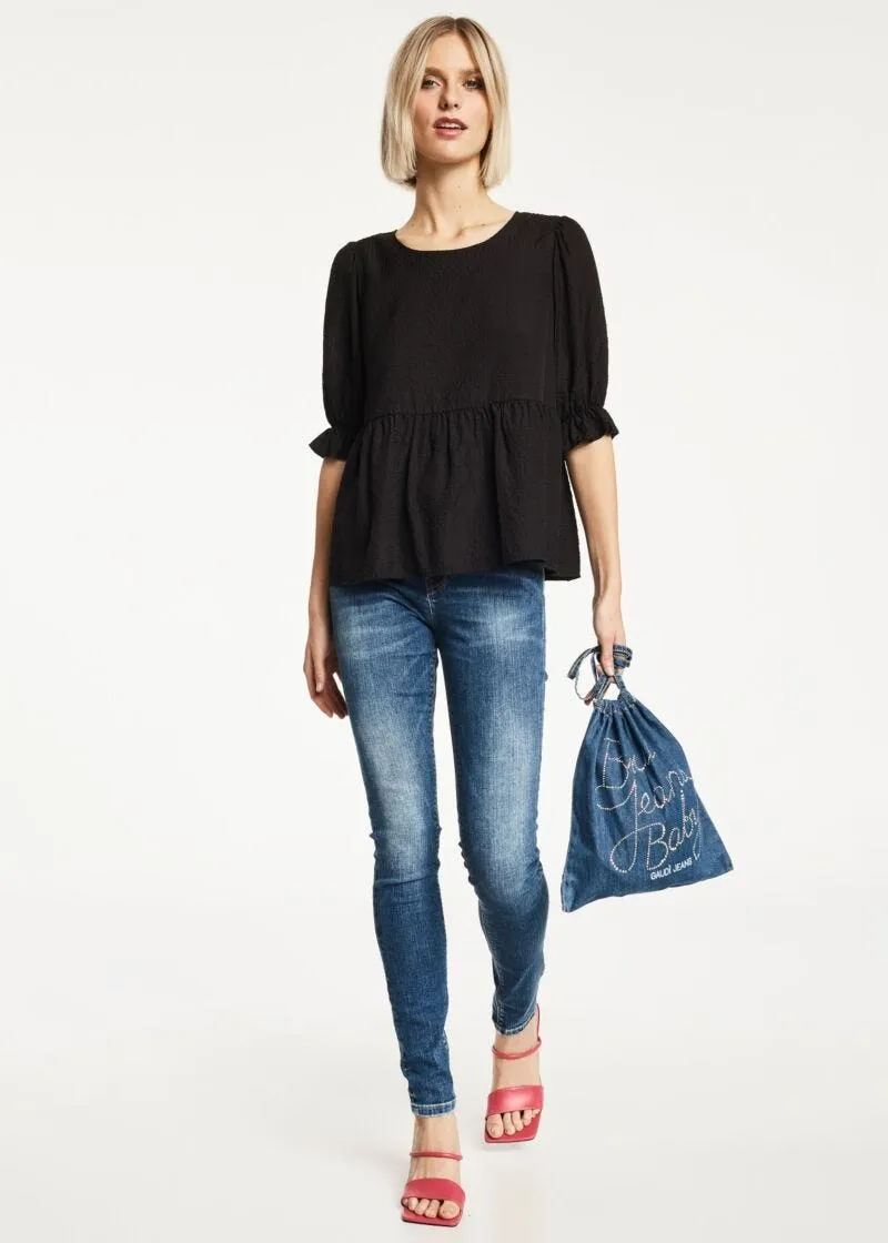 Jeans a vita alta