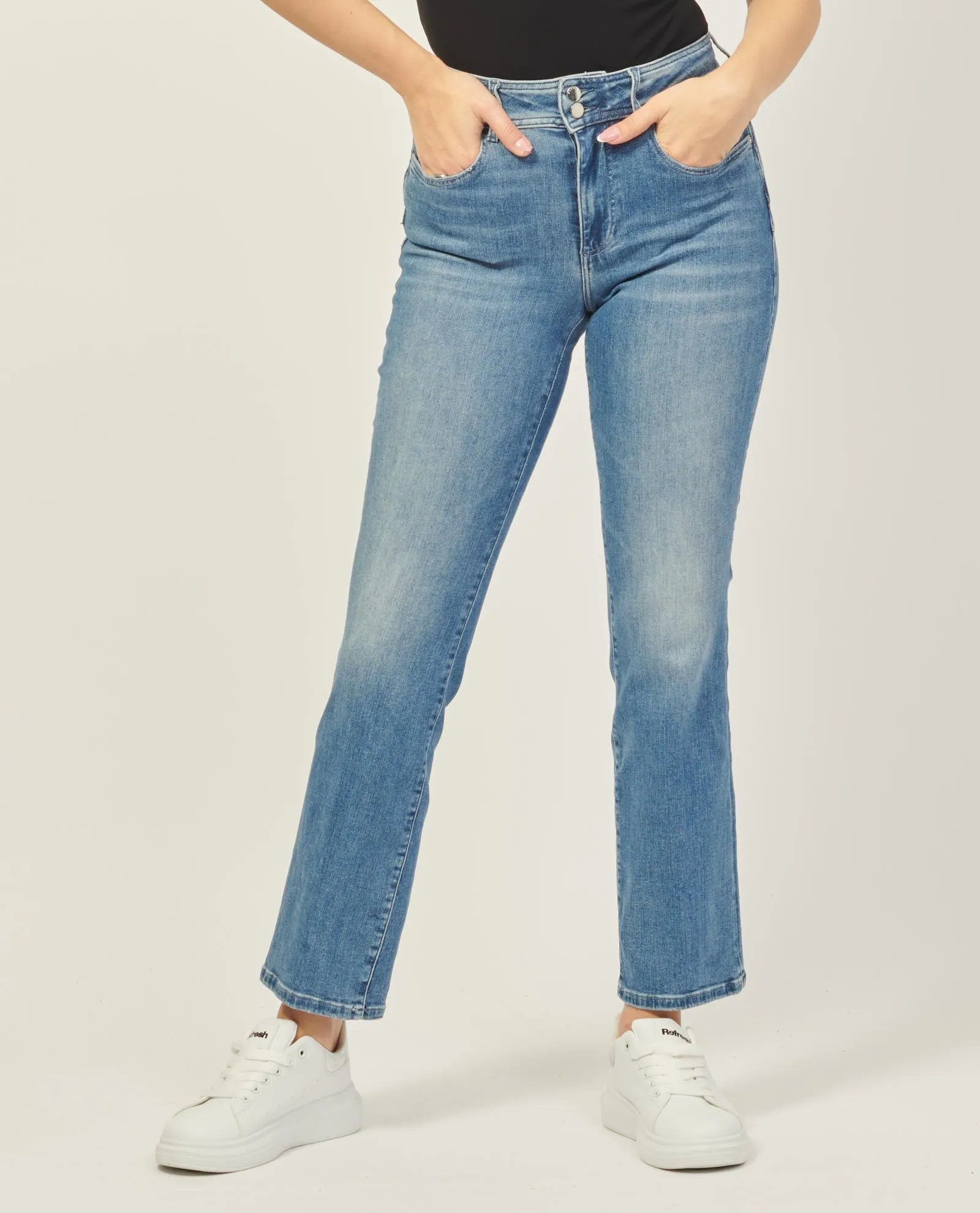 Jeans donna Guess a 5 tasche vestibilità skinny