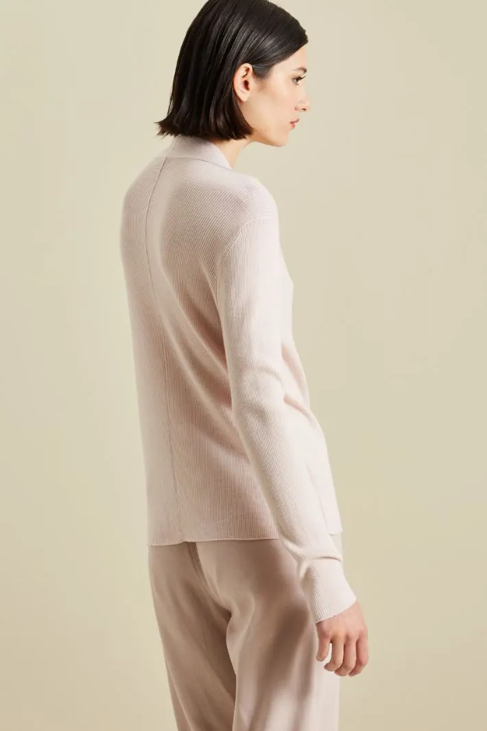 Maglia in lana vergine