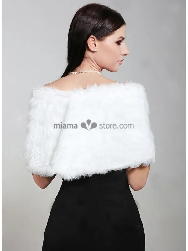 Mantella da Sposa in eco pelliccia con nastrino in raso