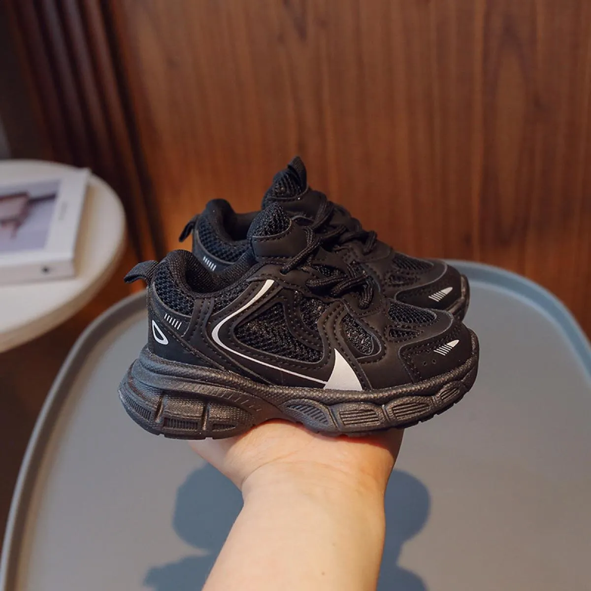 Moda bambini scarpe da ginnastica vulcanizzate 2023 tonalità audace mix colore modo ragazze scarpe da ginnastica da passeggio ra