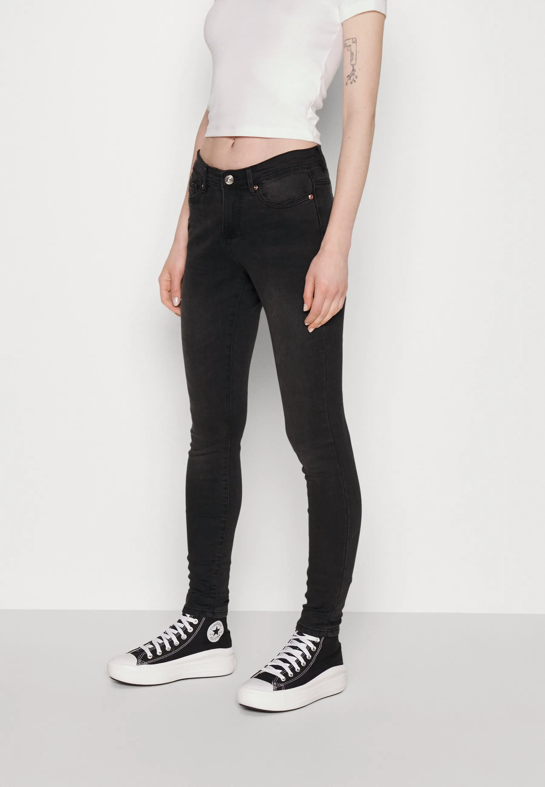 ONLWAUW MID - Jeans Skinny Fit