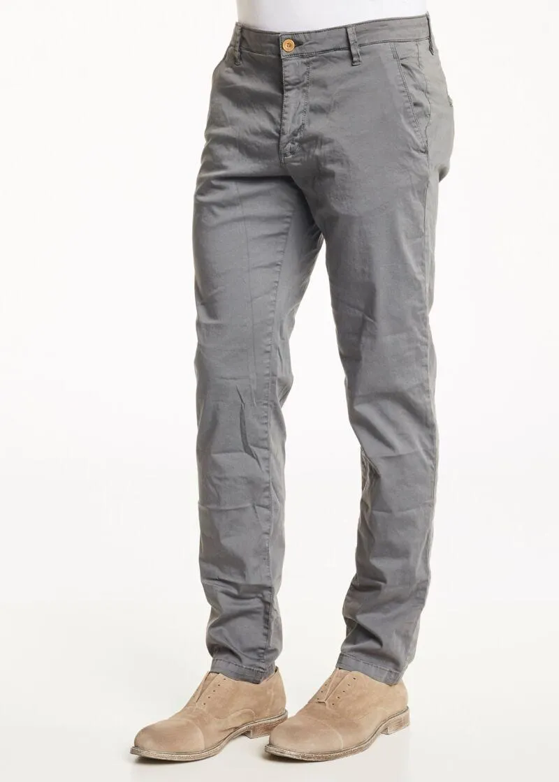Pantaloni chino slim fit