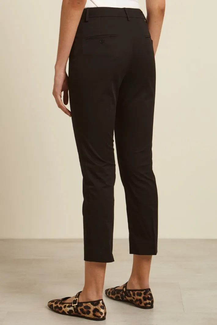 Pantaloni cropped in cotone