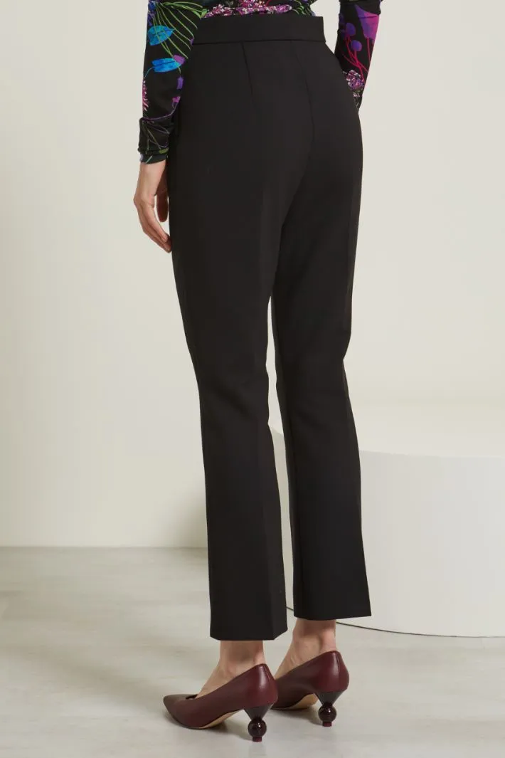 Pantaloni in crépe di lana