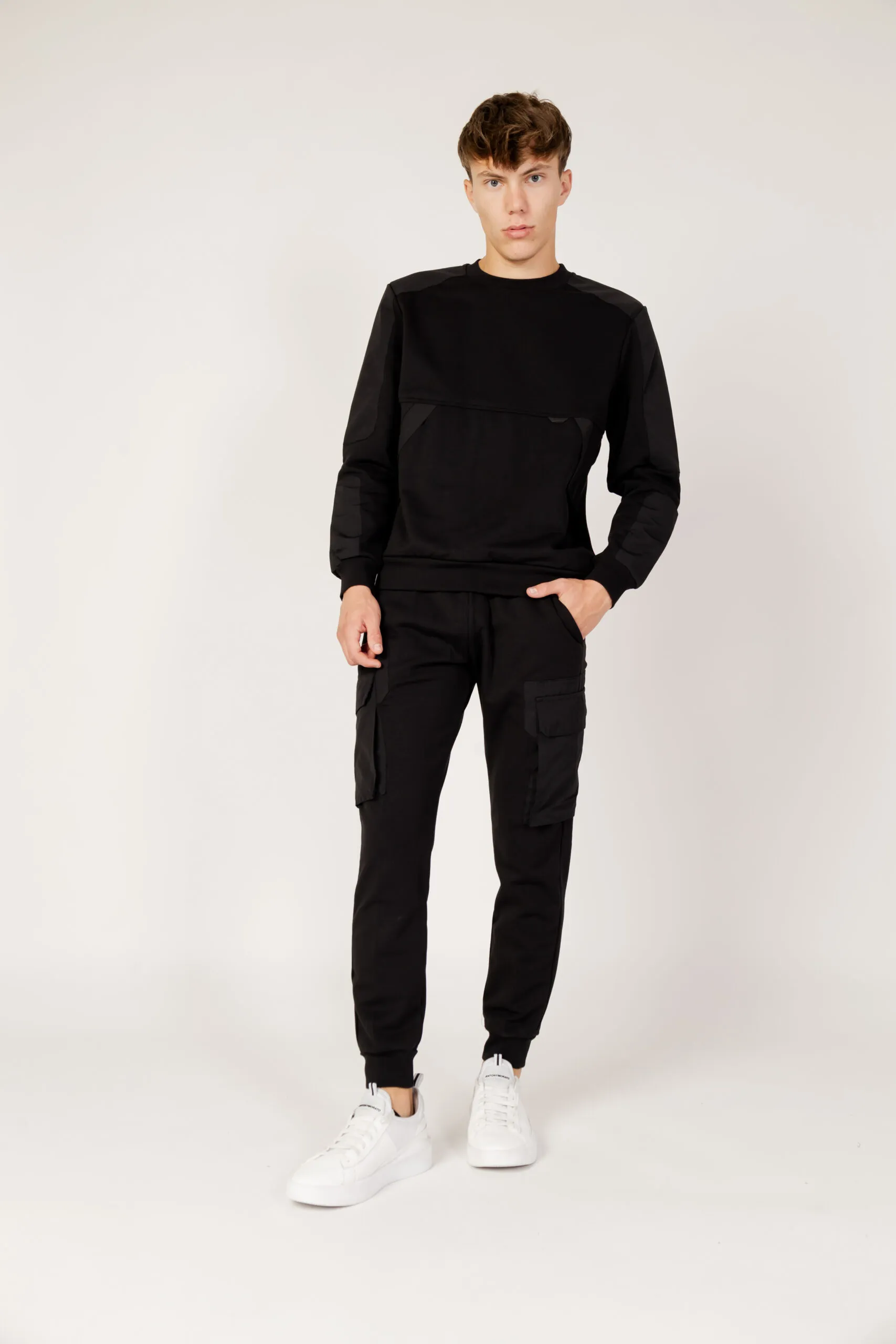 Pantaloni sportivi Antony Morato in felpa regular fit Nero