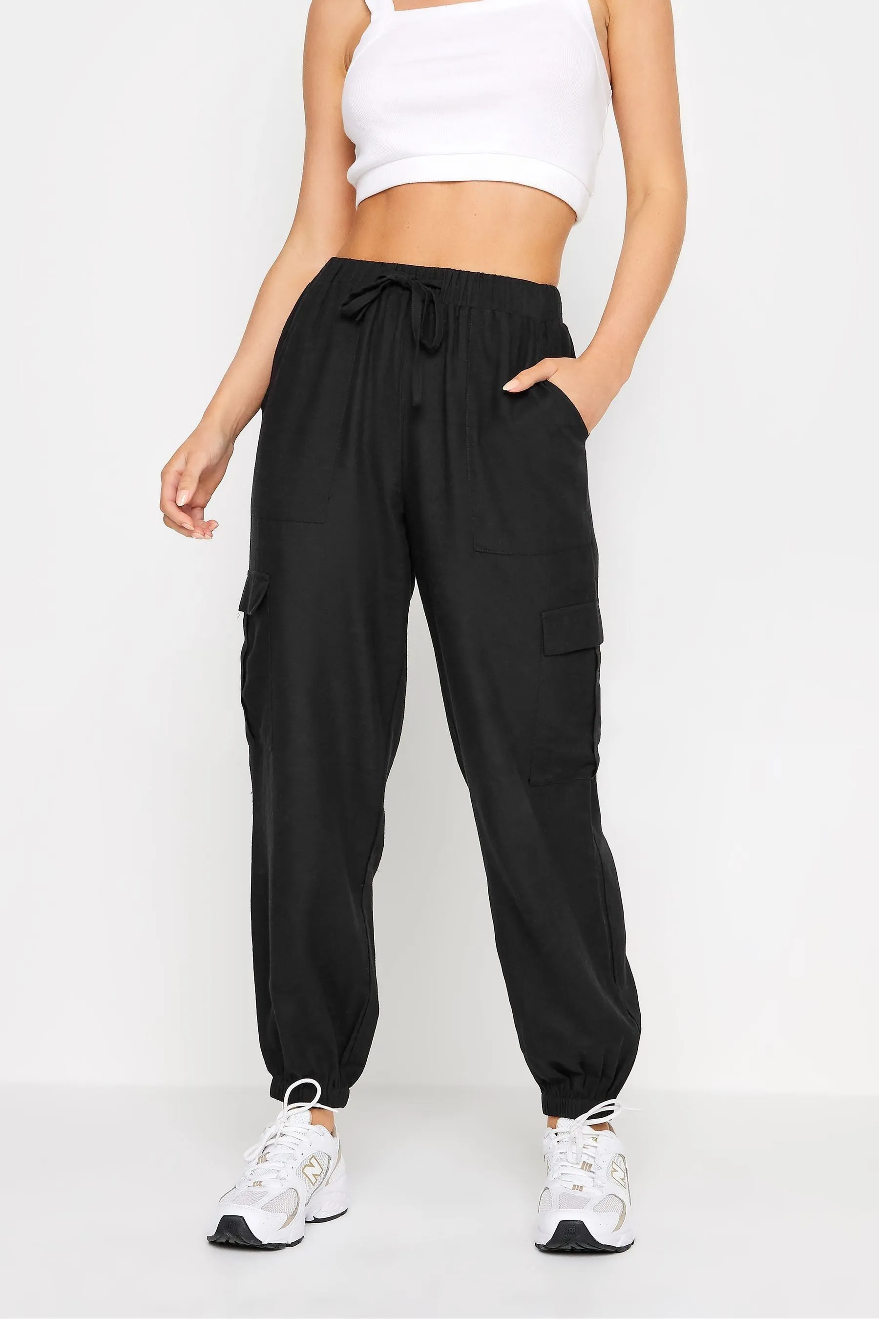 PixieGirl Petite - Pantaloni cargo in lino con elastico sul fondo