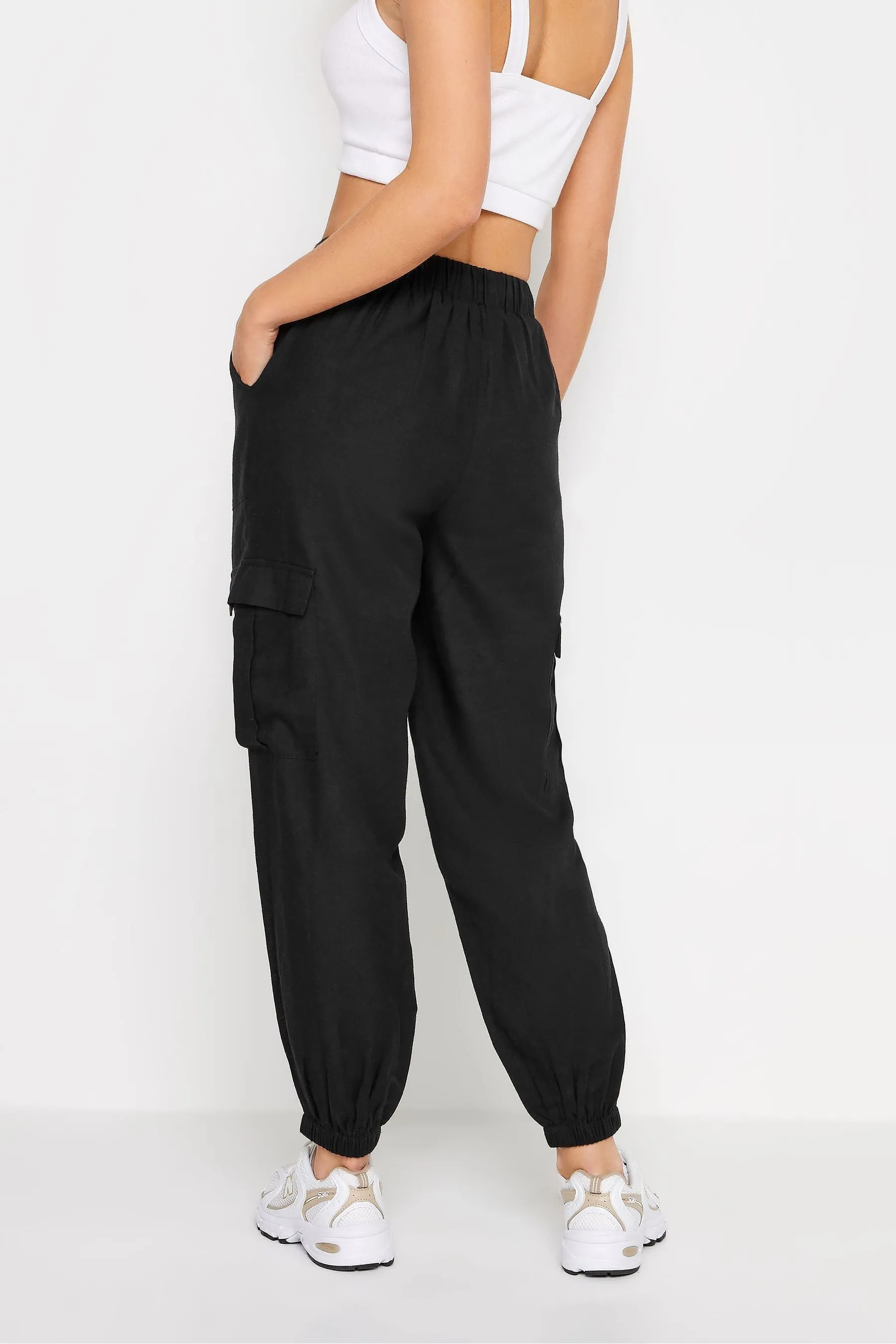 PixieGirl Petite - Pantaloni cargo in lino con elastico sul fondo