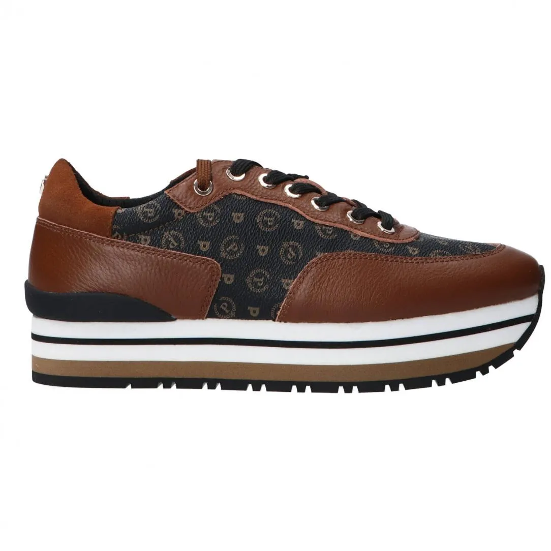 Platform heritage Marrone