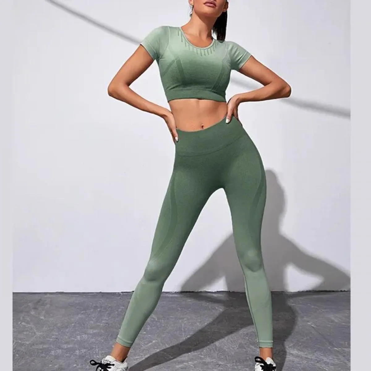 Set da yoga tinti in sfumatura senza cuciture Sport Fitness Pantaloni a vita alta per il sollevamento dell'anca Abiti da allenam