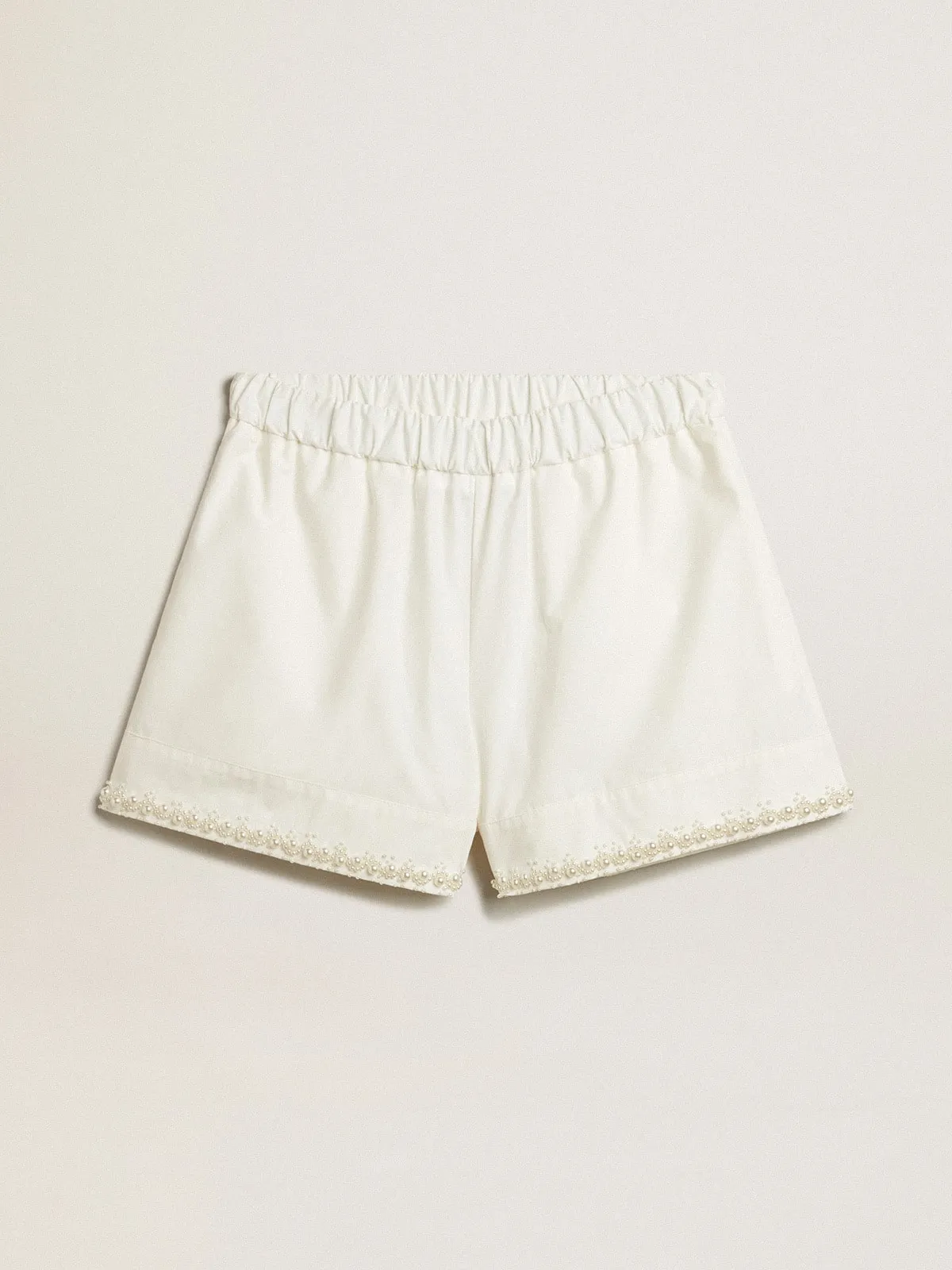 Short in cotone con ricamo di perle