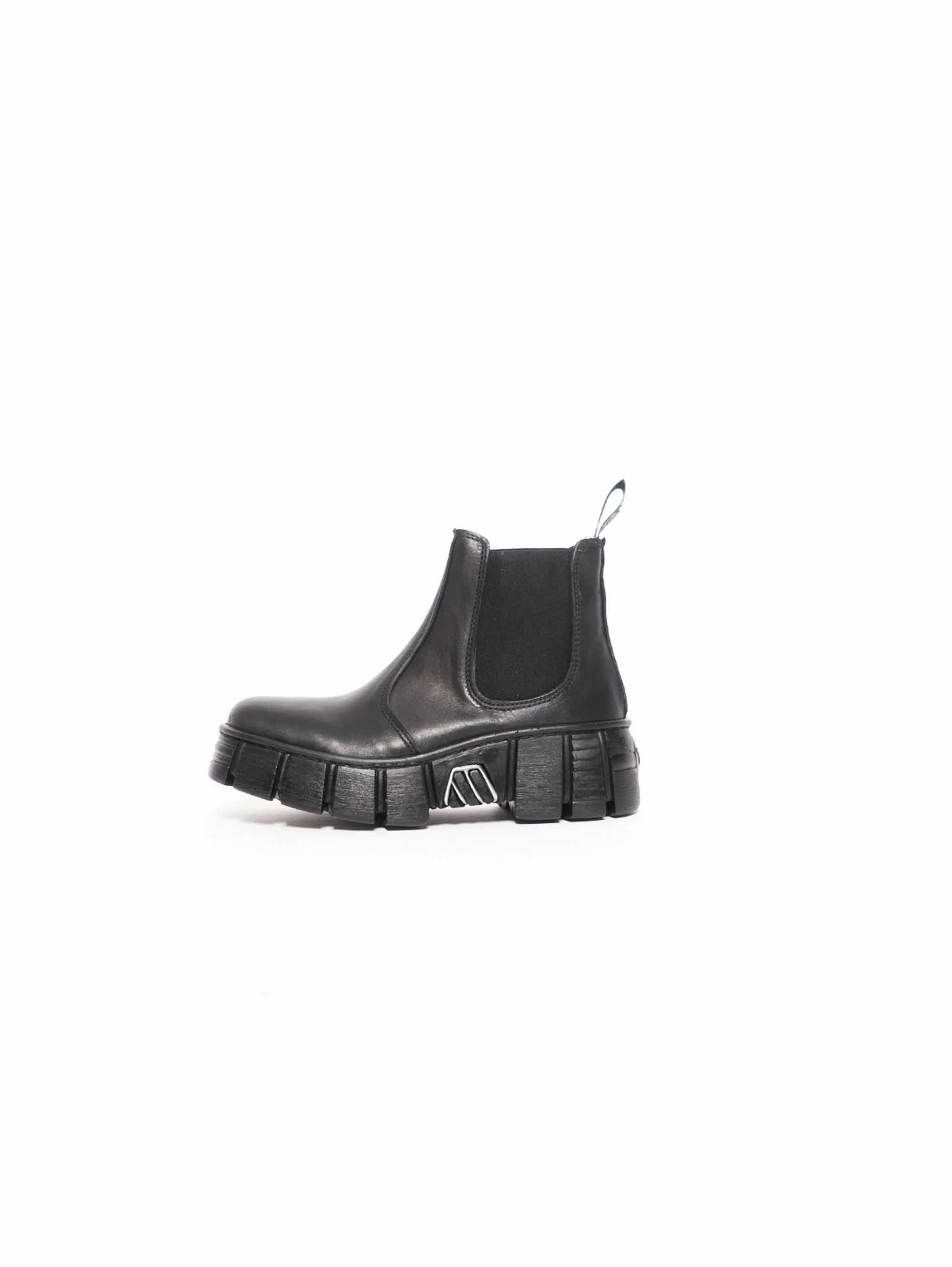 Stivaletto Chelsea con Carrarmato - Nero