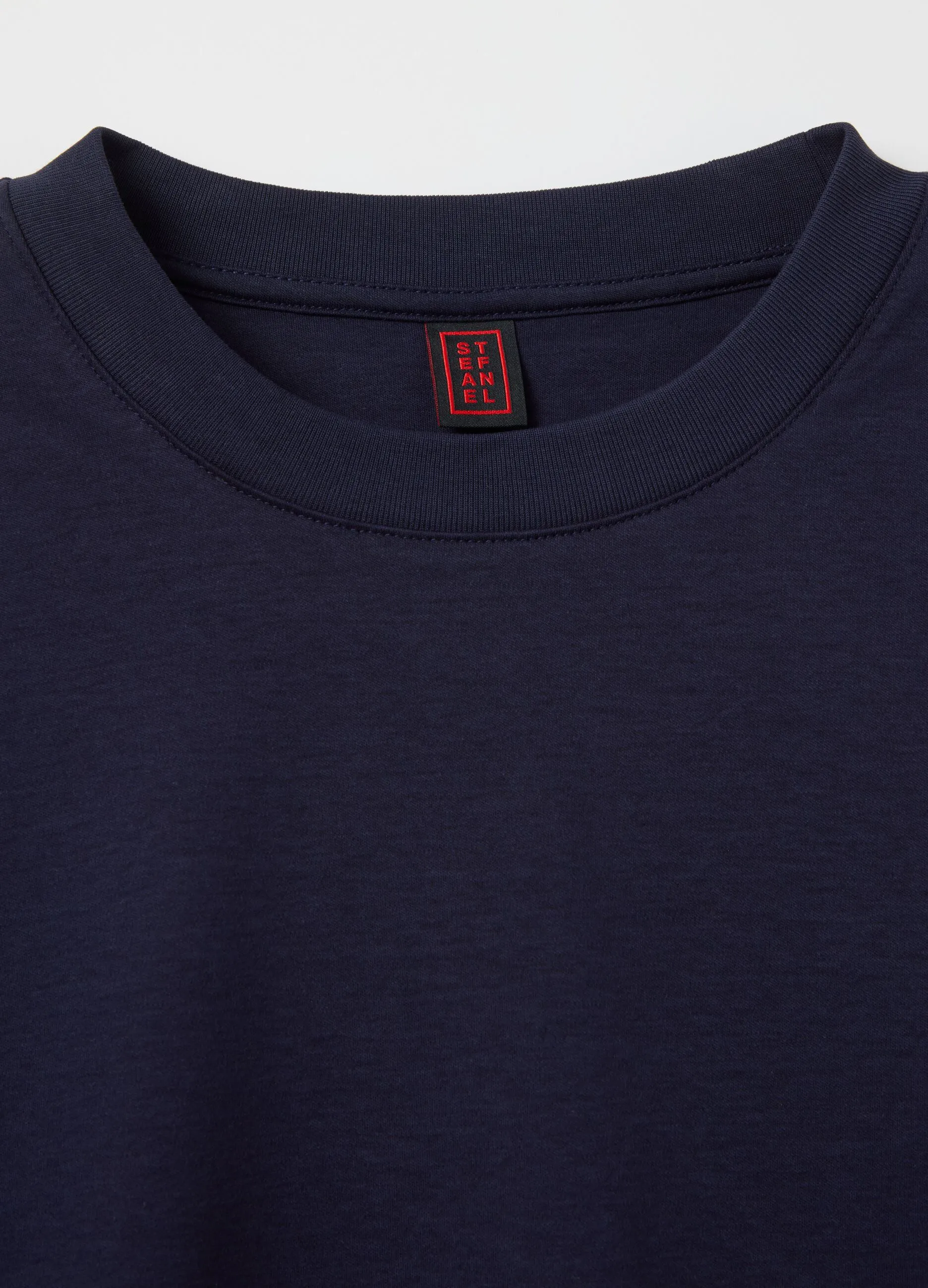 T-shirt in jersey con scollo rotondo