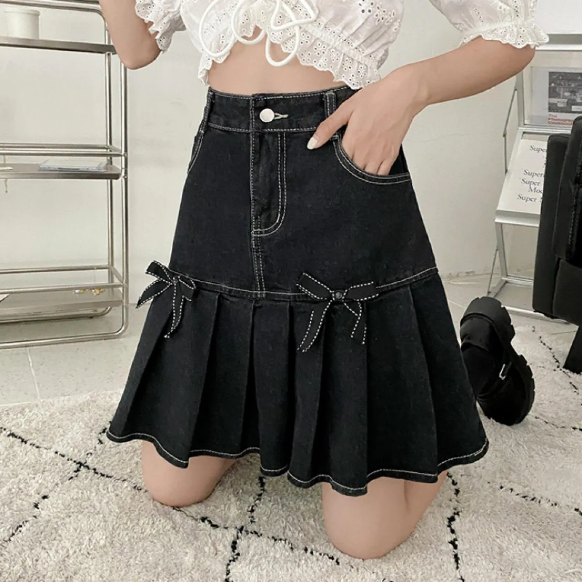 Zoki Denim Gonna a pieghe da donna a vita alta estiva con fiocco nero Minigonna a linea Vintage Harajuku Jeans tascabili casual